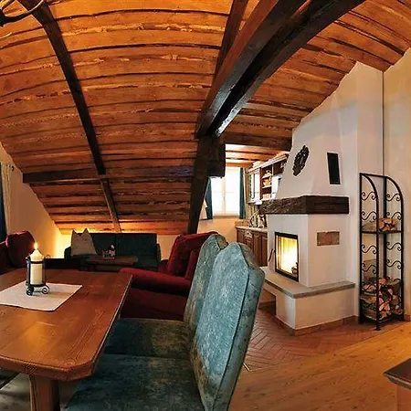 Orania Apartment *